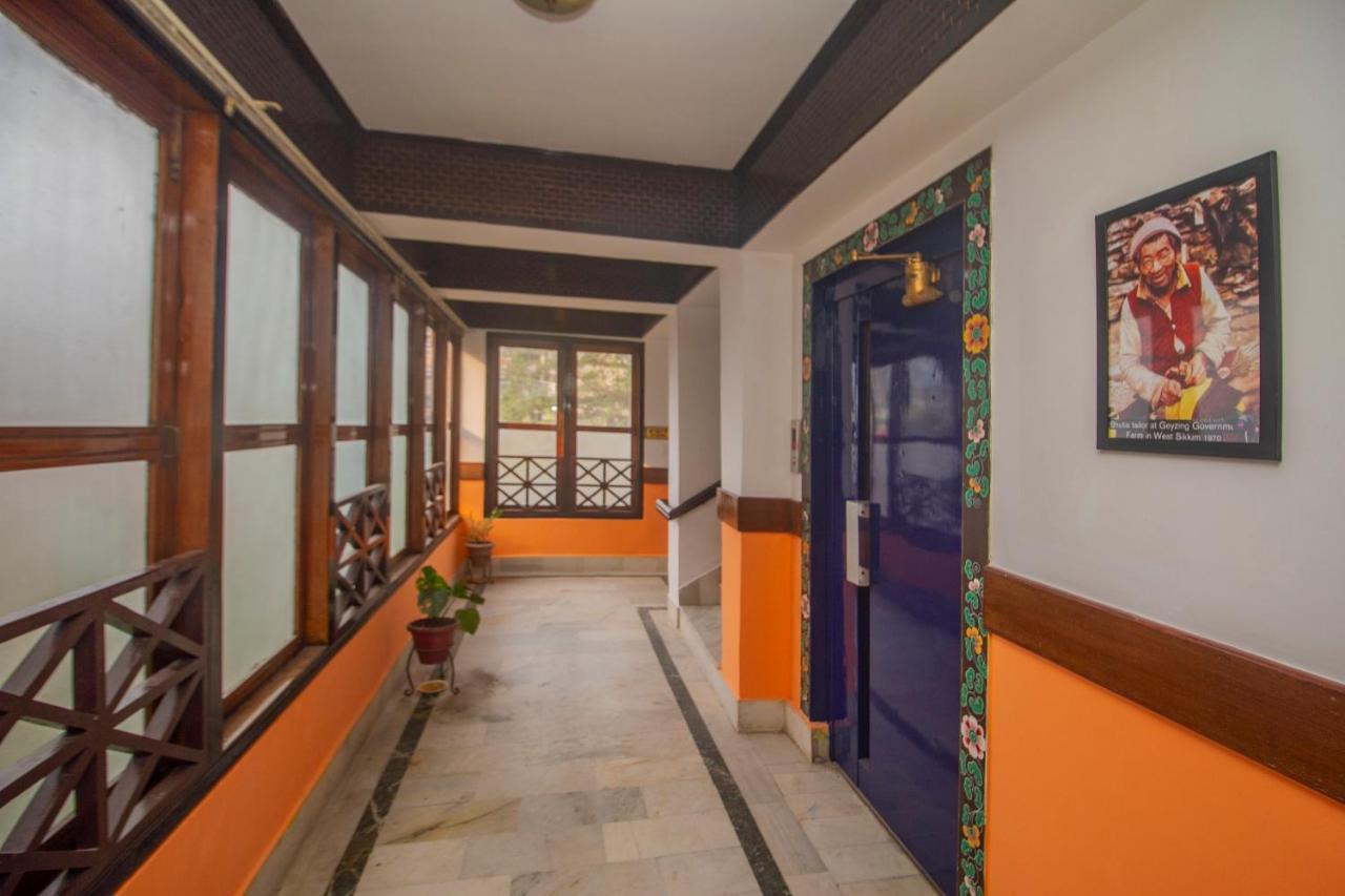 Central Hill Resort The Mall Road Gangtok Exterior photo